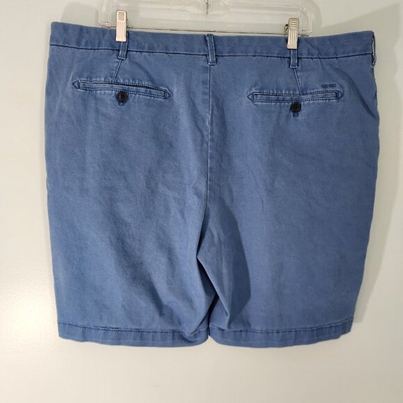 Izod Saltwater Shorts Stretch Flat Front Chino Sz 42 9.5" Inseam Blue - Picture 6 of 9
